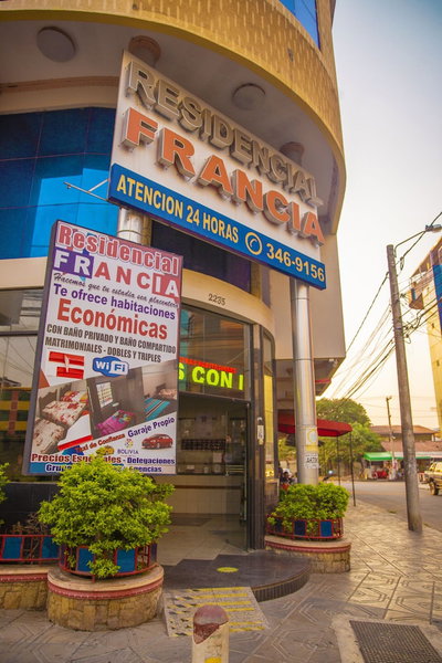 residencial francia - Hostel, Santa Cruz, Bolivia
