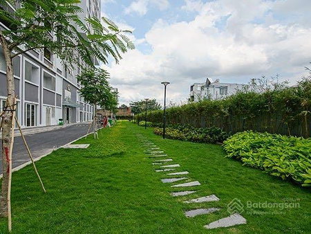 Apartment for rent in Ho Chi Minh City, Vietnam · Moonlight Boulevard · 3 rooms, 3 baths
