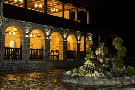 The House of the Miyaks, Rostuša, Macedonia del Norte