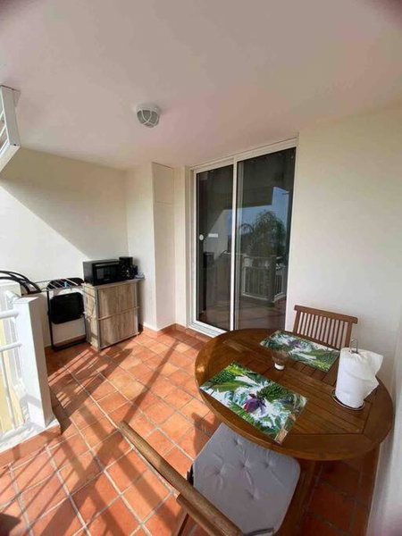Studio paisible avec piscine, pas loin de la plage, La Trinité, Martinique