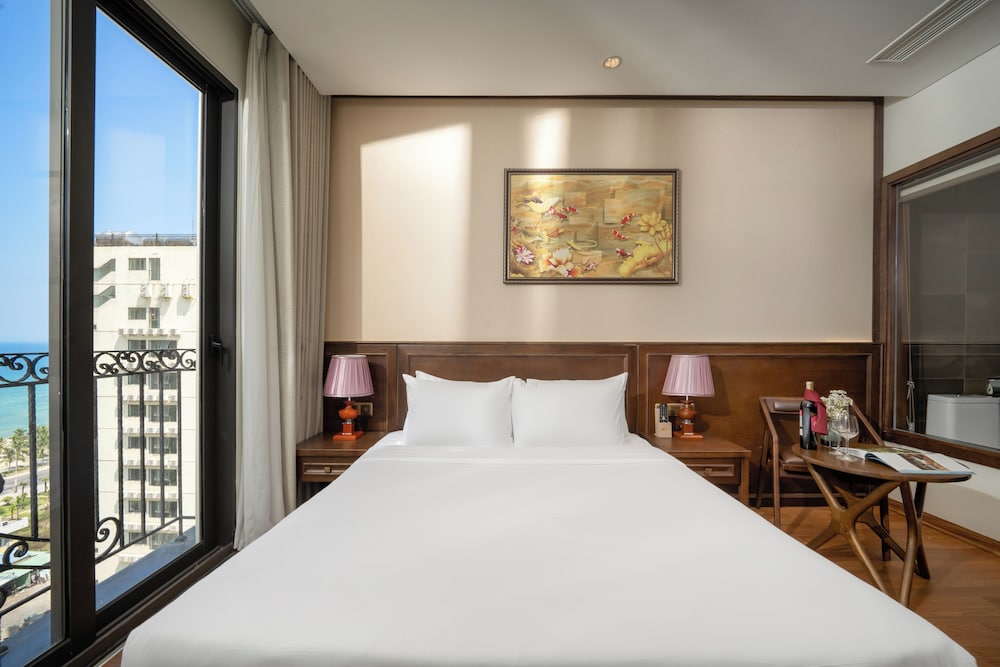 Hotel · Golden Lotus Hotel Da Nang, Da Nang