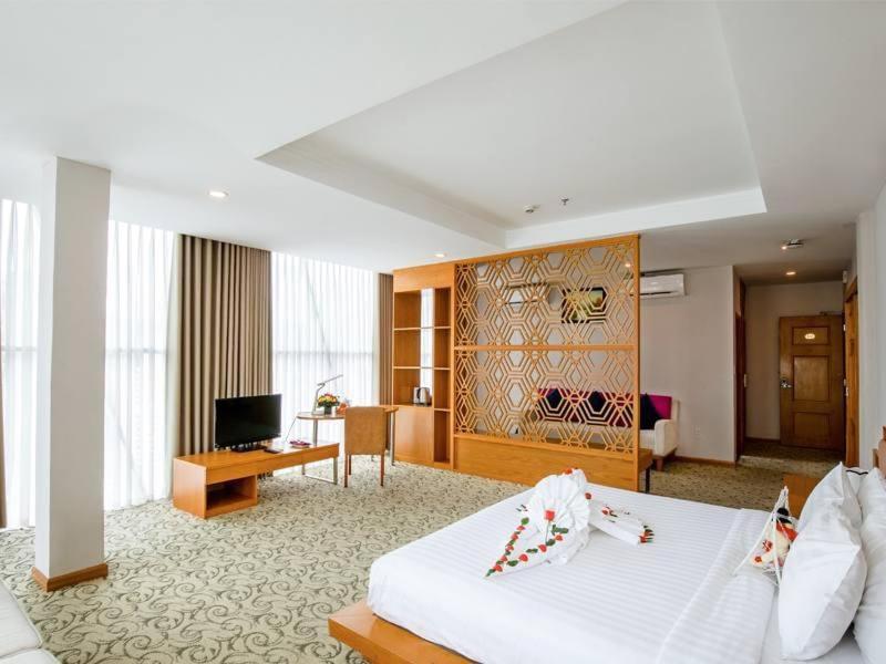 TTC Hotel Deluxe Airport, Ho Chi Minh City, Vietnam
