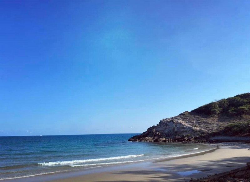 Orson Hotel & Resort Private Beach Con Dao - Snorkeling Turtle Release Tour, Con Dao, Vietnam