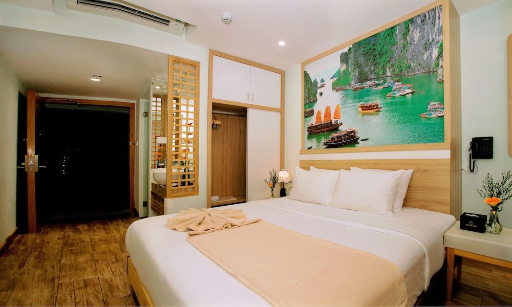 Royal HPM Hotel, Vietnam