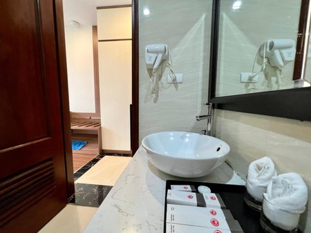 Paragon House and Residence, Quang Minh, Vietnam