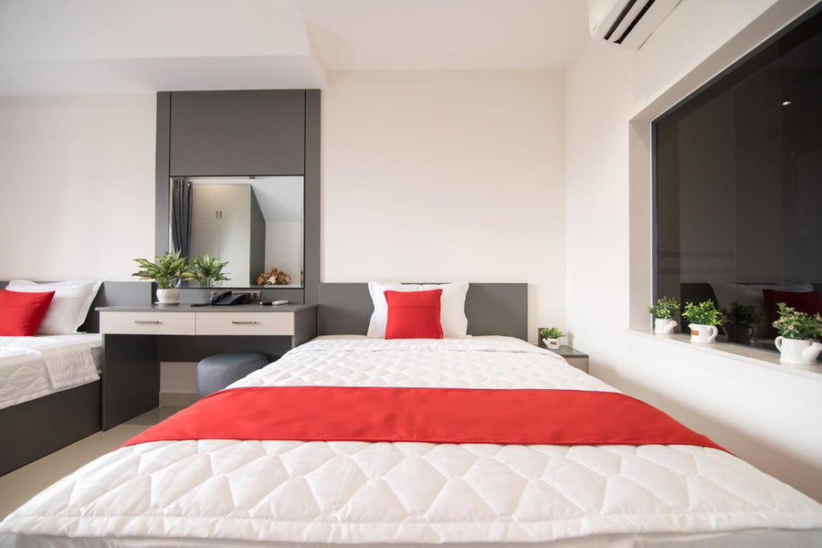 Bin Bin Hotel 7 - Near TON DUC THANG University, Nha Be, Vietnam
