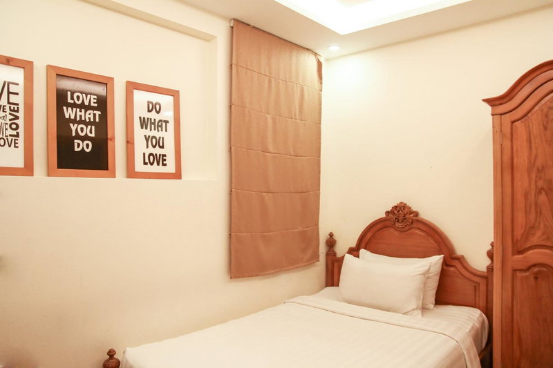 SAZI Erato Hotel - Free Airport & Breakfast, Ho-Chi-Minh-Stadt, Vietnam