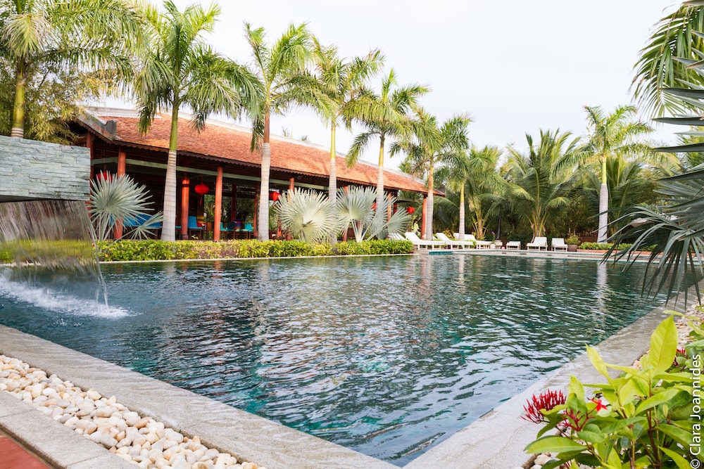 Hotel · Full Moon Village, Phan Thiet