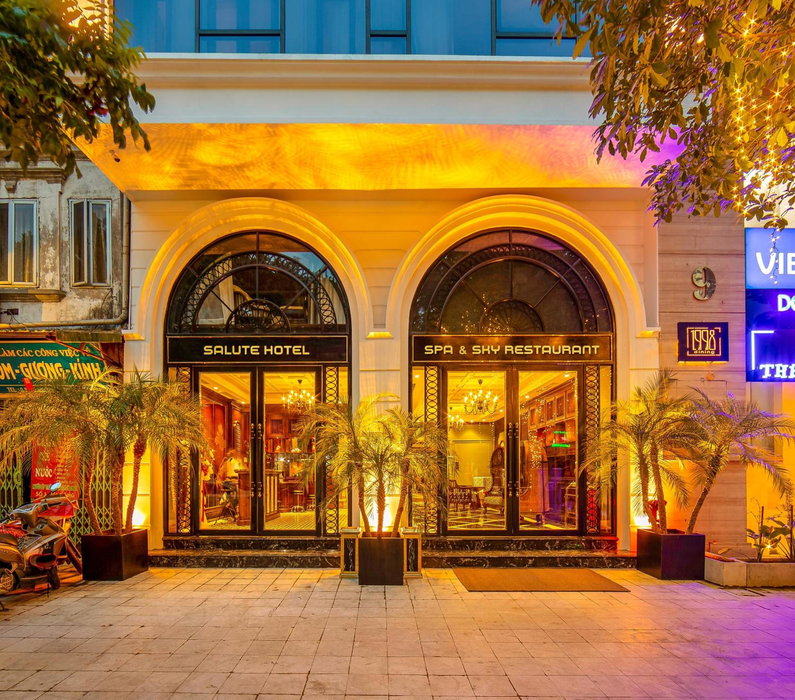 Salute Premium Hotel & Spa, Hanoi, Vietnam