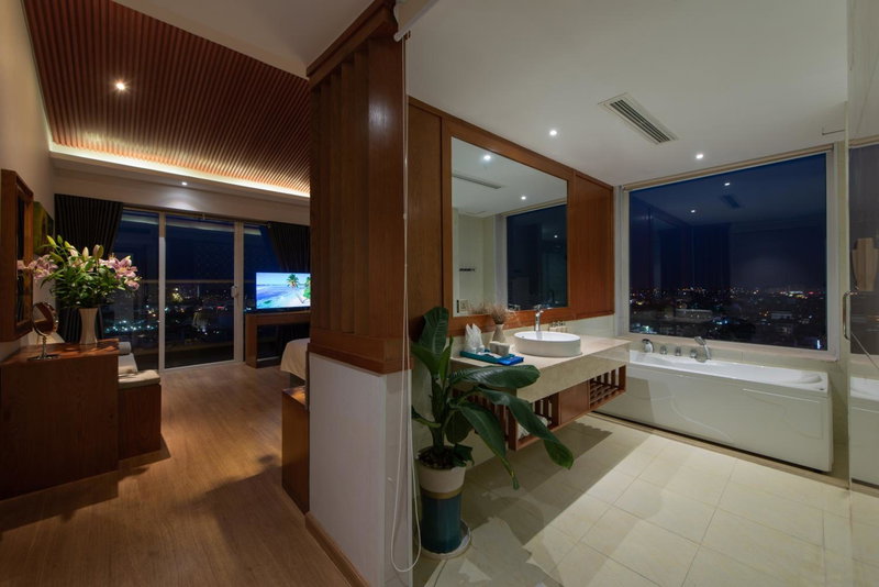 Le's Cham Hotel, Nha Trang, Vietnam