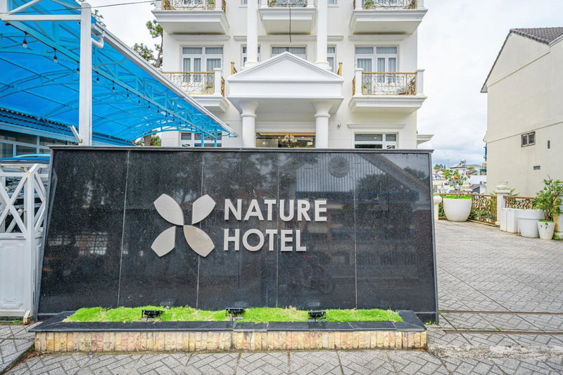 Nature Hotel - Luong The Vinh, Da Lat, Vietnam