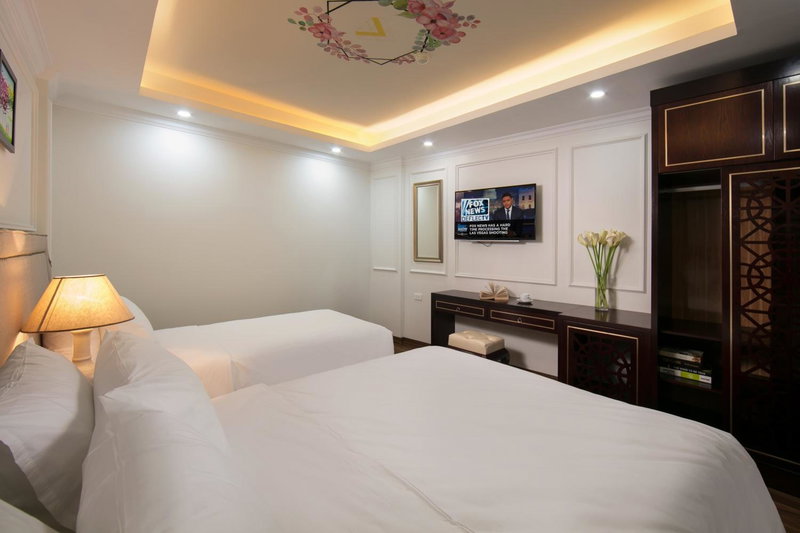 Golden Legend Palace Hotel & Travel, Hanoi, Vietnam
