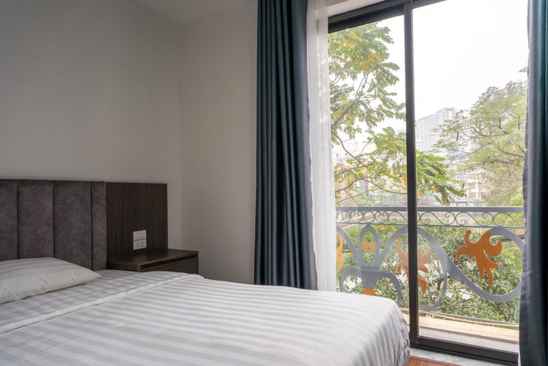 Granda Lake View Hotel & Apartment, Hanoi, Vietnam
