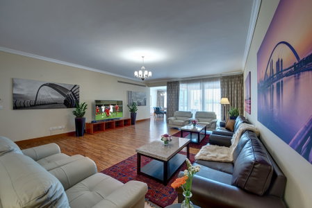 J5 Villas Holiday Homes - Barsha Gardens, Dubai, United Arab Emirates