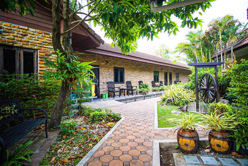 Capricorn Village - SHA Extra Plus, Kathu, Thailand