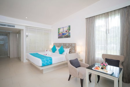The Briza Beach Resort Khaolak, Thai Mueang, Thailand