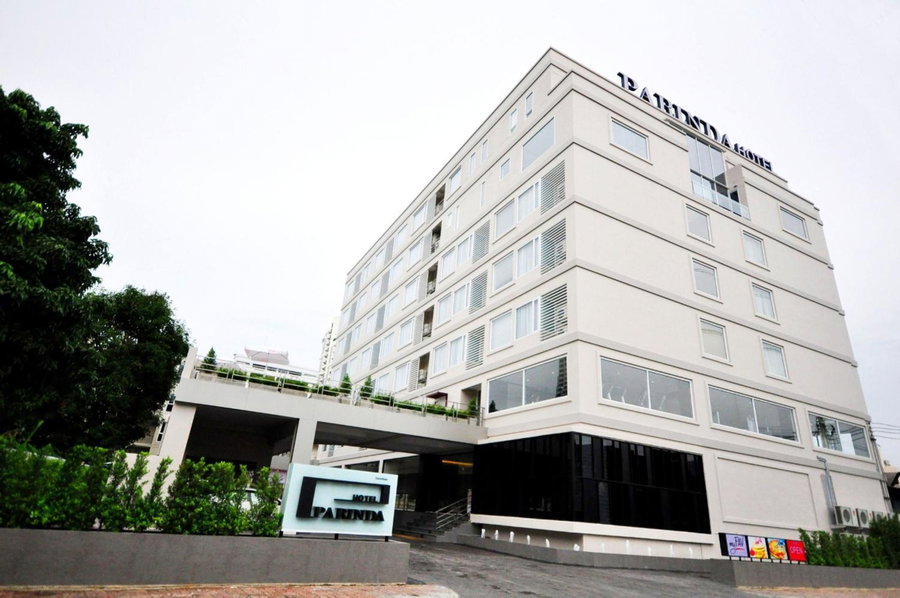 Parinda Hotel - near Benjakitti Park & Queen Sirikit National Convention Center, มักกะสัน, ประเทศไทย