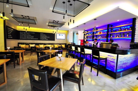 Parinda Hotel - near Benjakitti Park & Queen Sirikit National Convention Center, มักกะสัน, ประเทศไทย