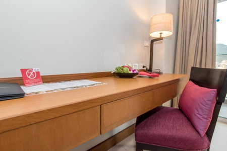 ASHLEE Hub Hotel Patong, Kathu, Thailand