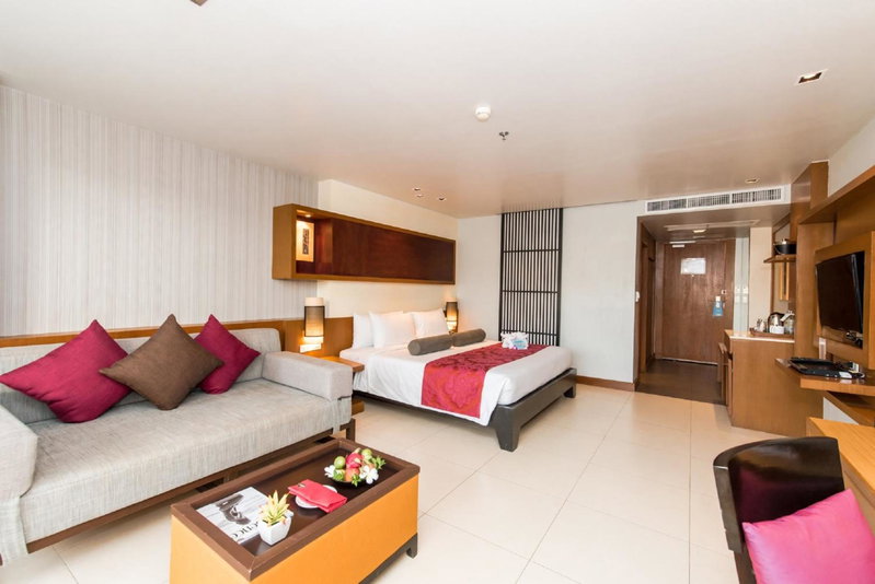 ASHLEE Hub Hotel Patong, Kathu, Thailand