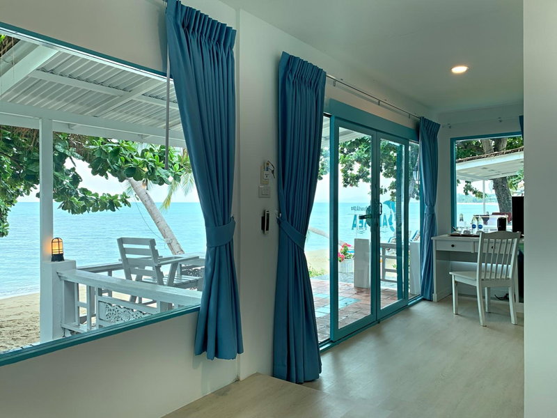 Sand Sea Beach Resort, Ko Samui, Thailand