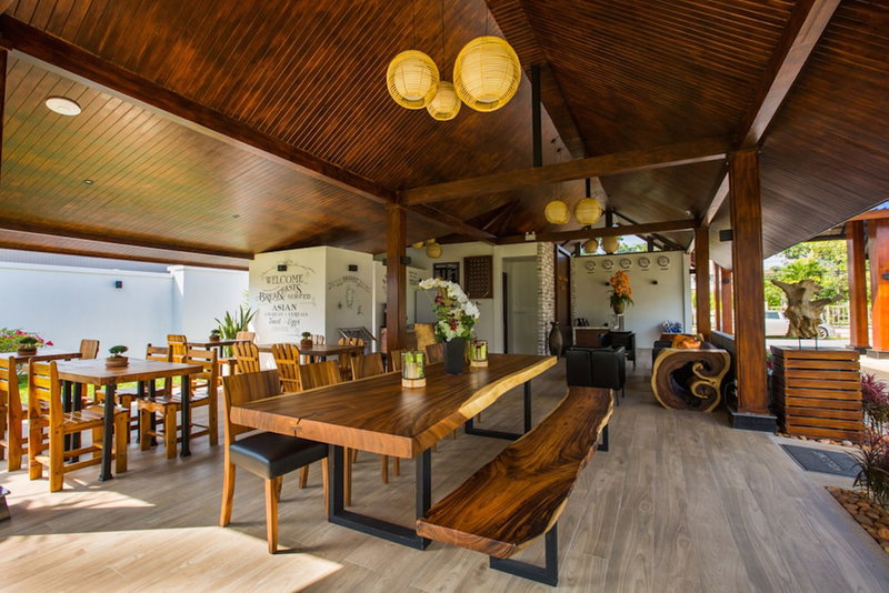 Phuket Airport Hotel, Kathu, Thailand