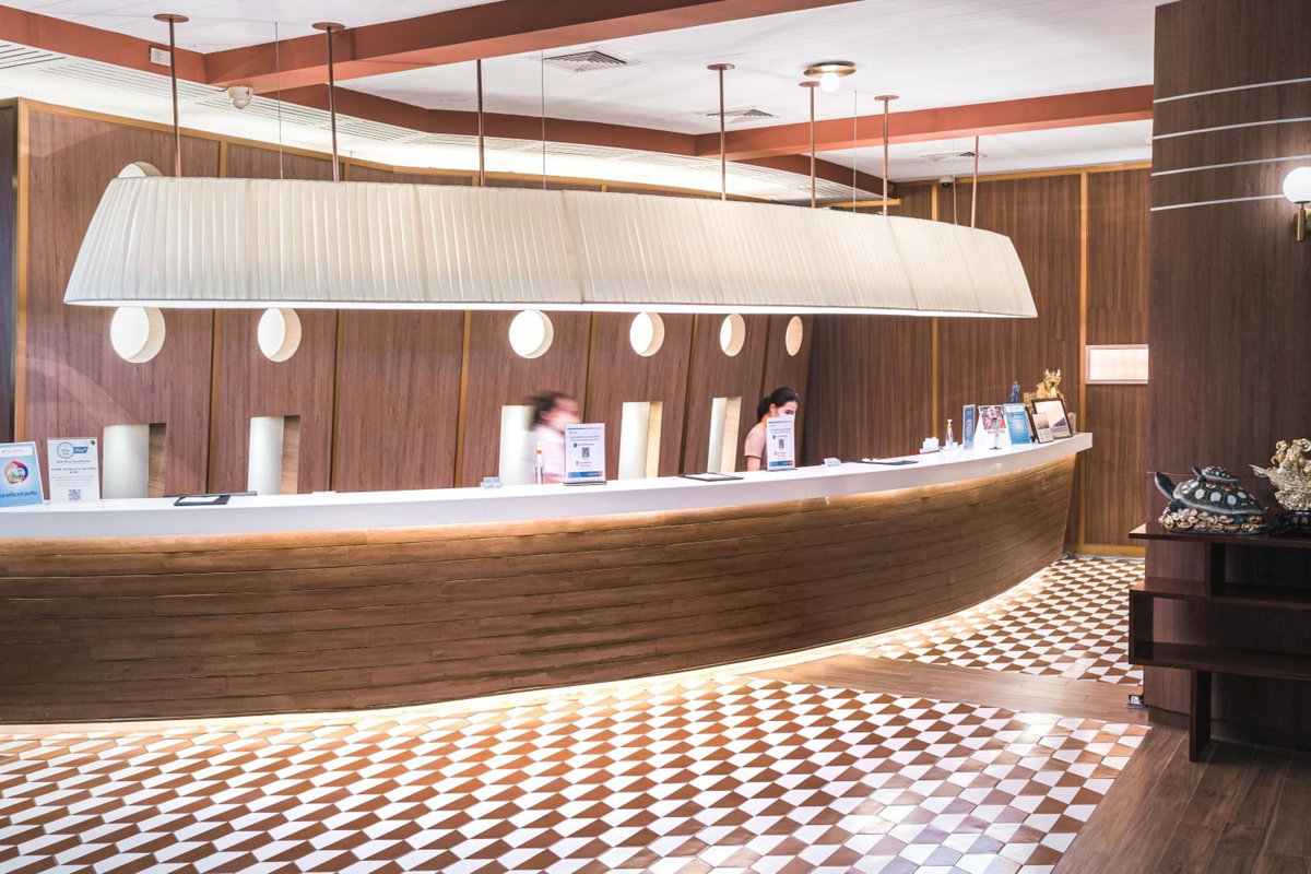 Hotel · The Cruise Hotel, Pattaya