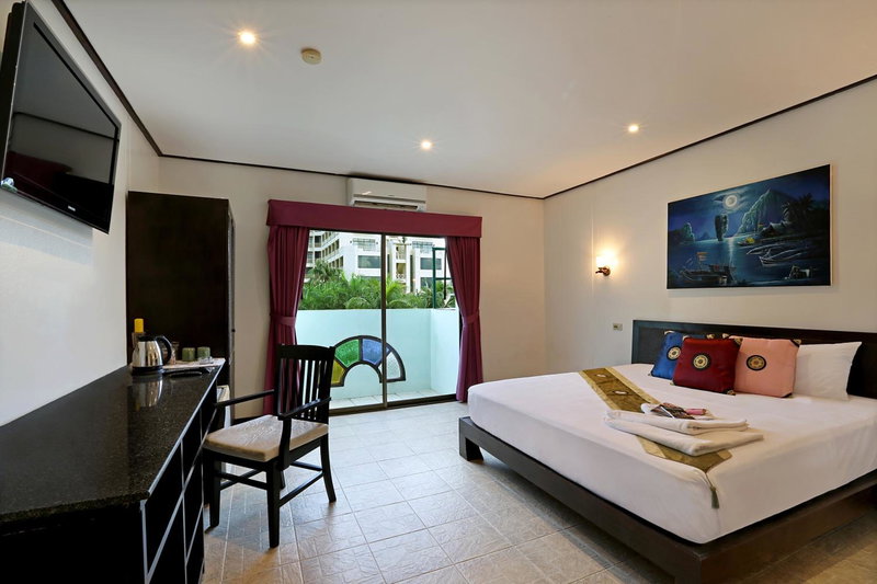 Angus O'Tool's Guesthouse, Ban Chalong, Thailand