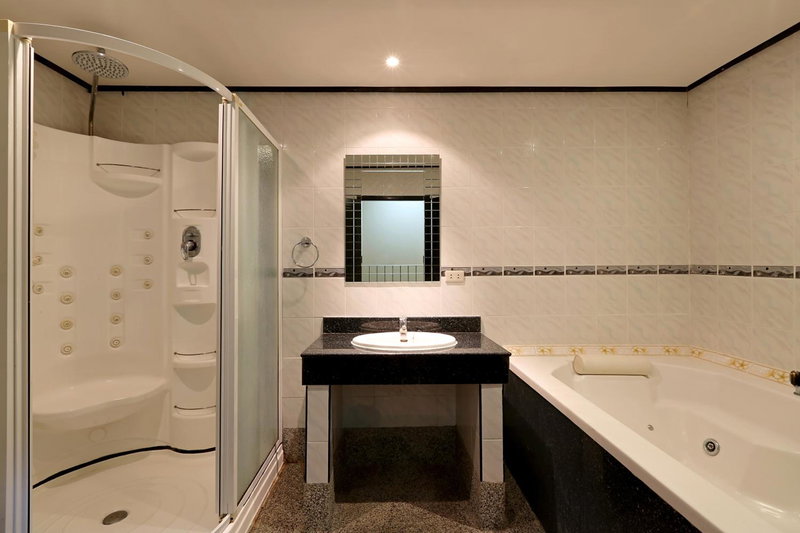 Angus O'Tool's Guesthouse, Ban Chalong, Thailand