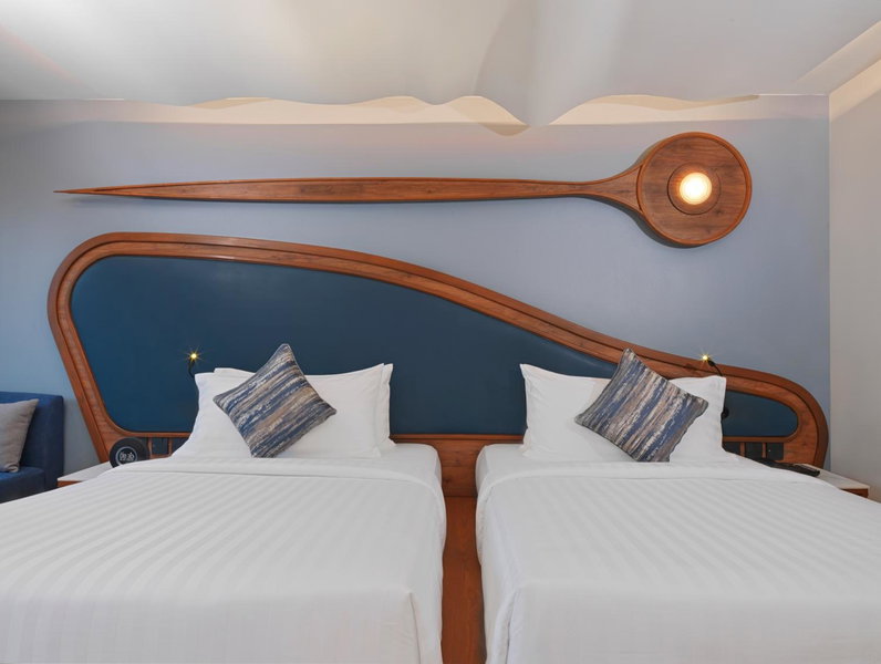 The Oceanic Sportel Phuket - SHA Extra Plus, Ban Ratsada, Thailand