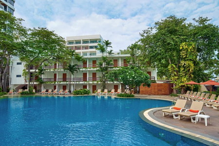 Cosy Beach Hotel - SHA Extra Plus, Pattaya, Thailand