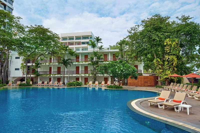 Cosy Beach Hotel - SHA Extra Plus, Pattaya, Thailand