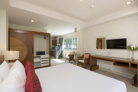 Bella Villa Pattaya 3rd Road, Pattaya, Thailand