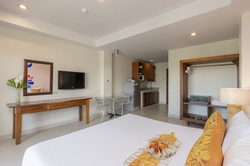 Bella Villa Pattaya 3rd Road, Pattaya, Thailand