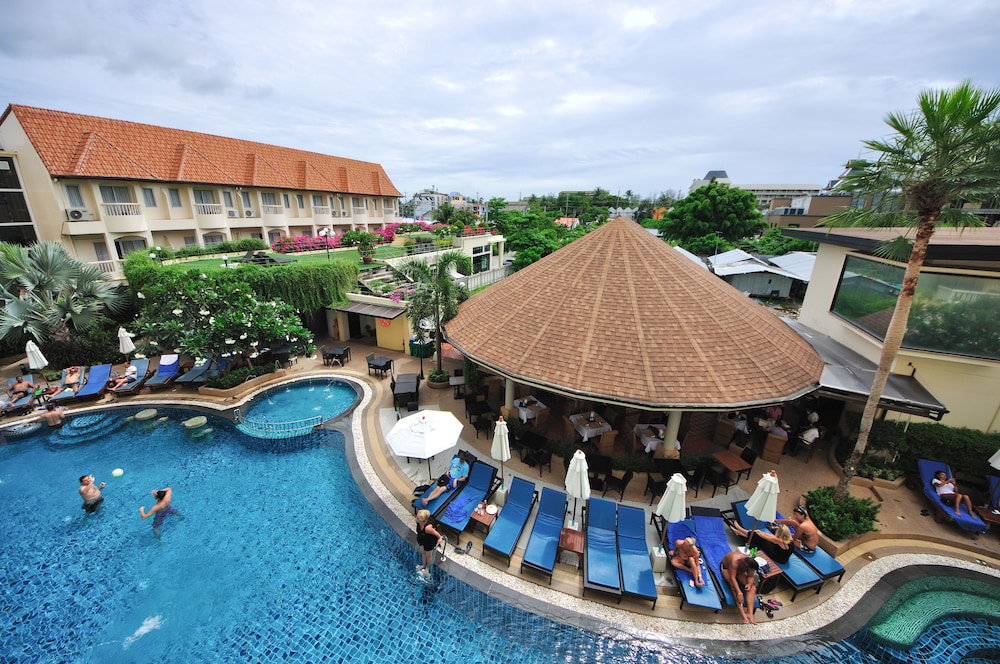 Palmyra Patong Resort, Thailand