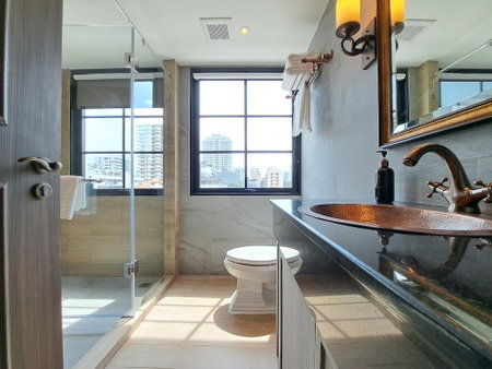The Coach Hotel Sukhumvit - Asok BTS Bangkok, Makkasan, Thailand