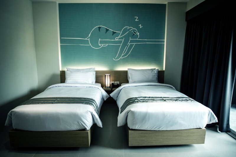 TIRAS Patong Beach Hotel, Kathu, Thailand