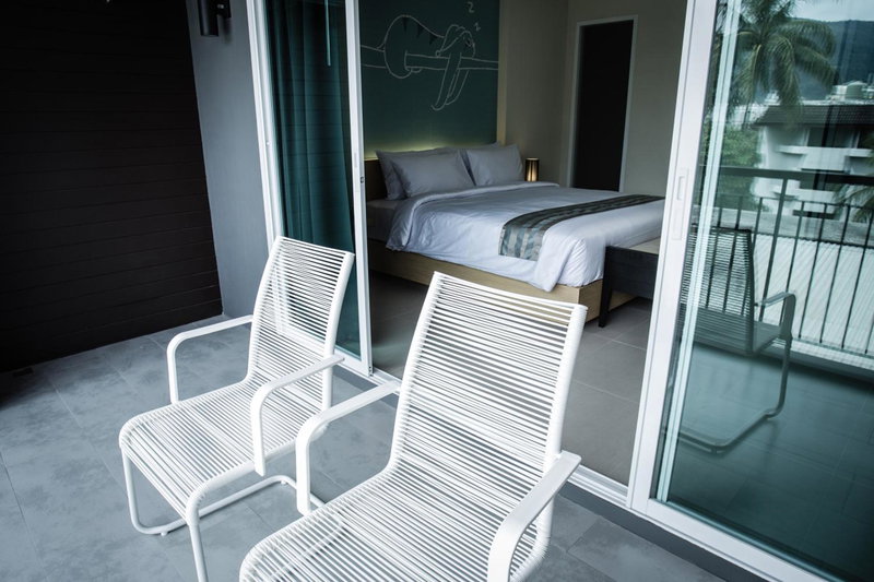 TIRAS Patong Beach Hotel, Kathu, Thailand