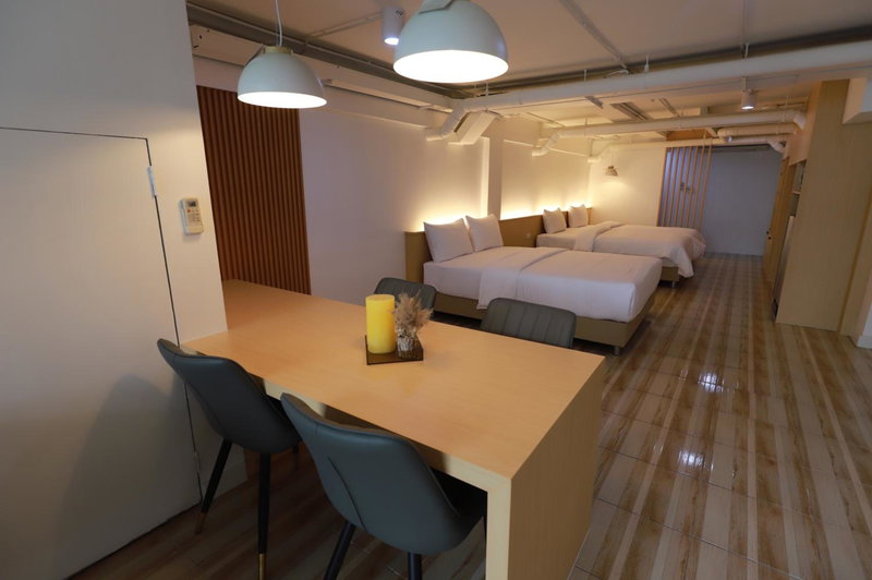 Sovereign Group Hotel at Pratunam, Makkasan, Thailand