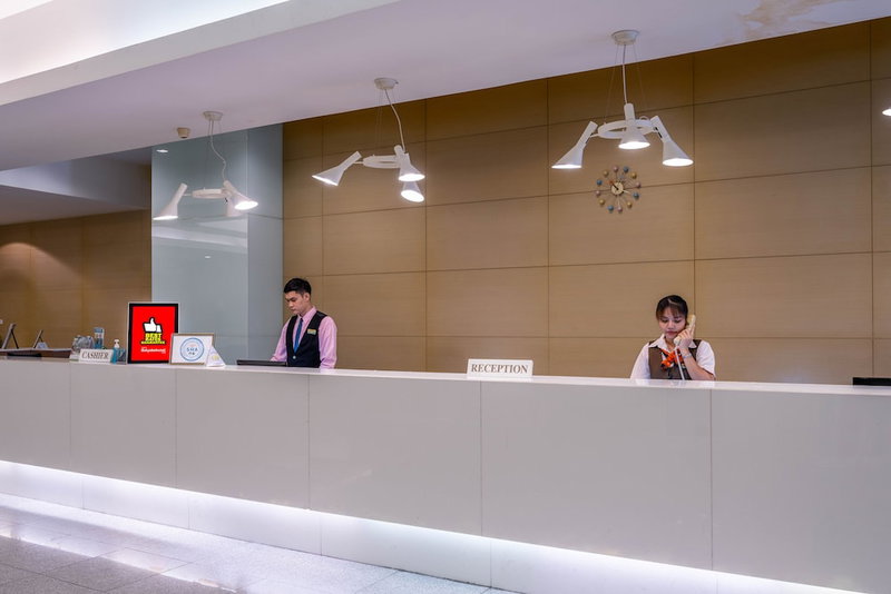 Baiyoke Suite Hotel, Makkasan, Thailand