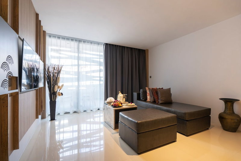 Kudo Hotel & Beach Club (Adults Only), Kathu, Tailandia
