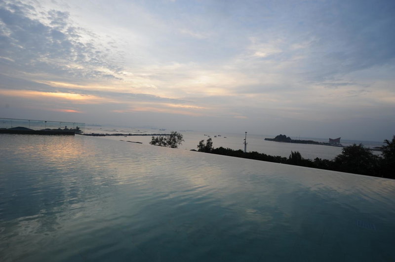 Oakwood Hotel & Residence Sri Racha, Si Racha, Thailand