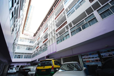 The Embassy Sathorn, มักกะสัน, ประเทศไทย
