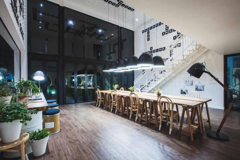 Blu Monkey Hub and Hotel Phuket, Ban Talat Yai, ประเทศไทย