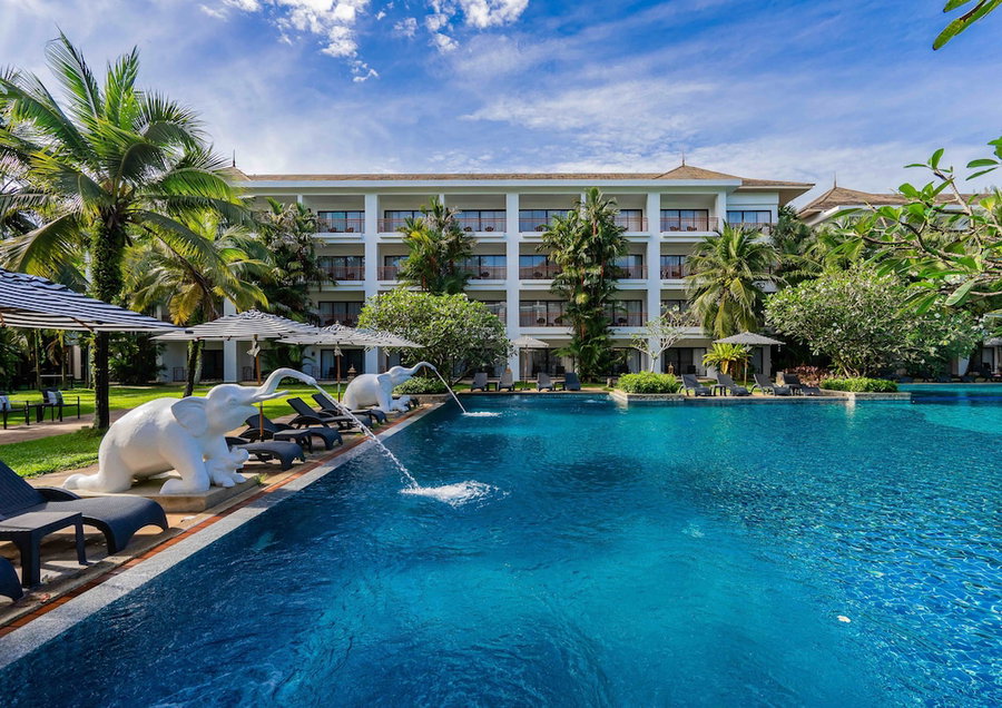 Naithonburi Beach Resort, Kathu, Thailand