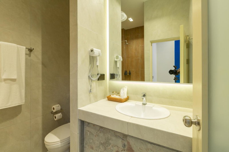Amala Grand Bleu Resort Hilltops, Kathu, Thailand