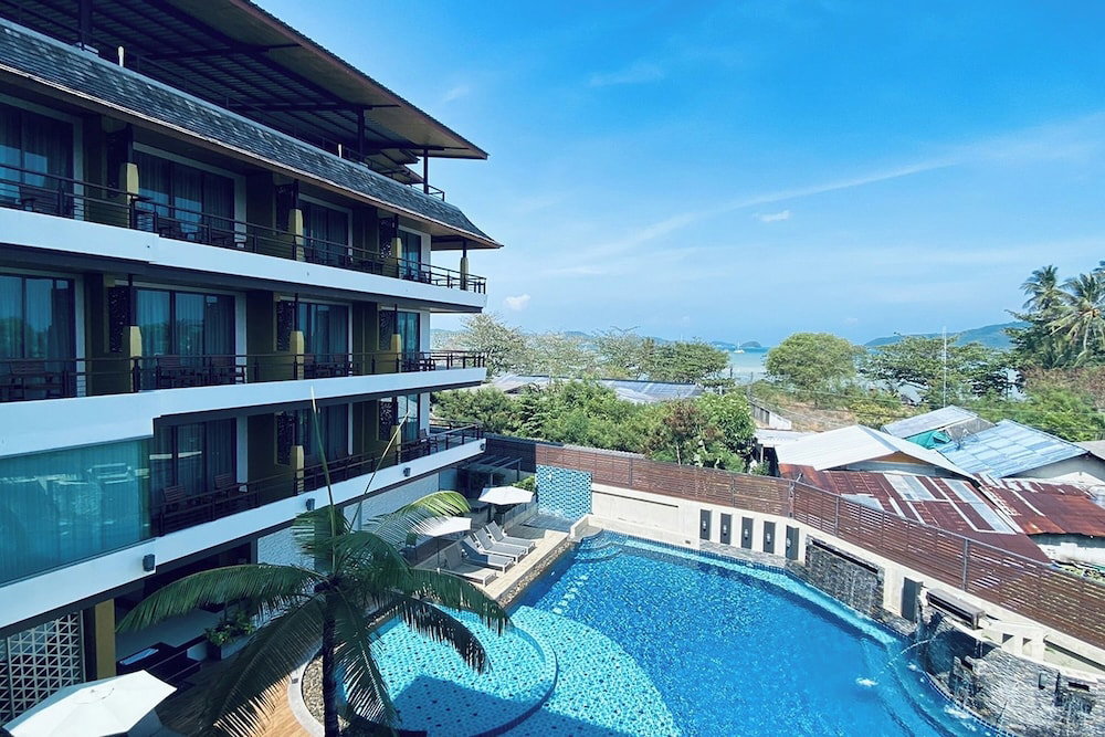 Отель · Aqua Resort Phuket - Near Beach and Chalong Pier, Бан Чалонг