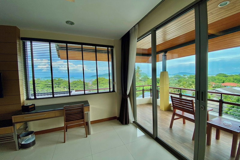 Aqua Resort Phuket - Near Beach and Chalong Pier, Ban Chalong, Thaïlande