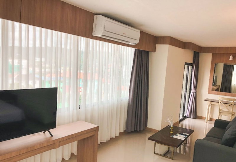 The Sixteenth Naiyang Beach Hotel, Kathu, Thailand