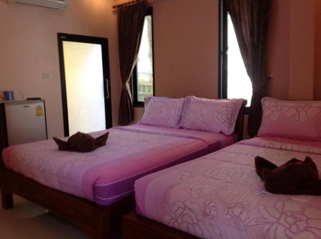 Baan Mulan, Ban Phe, Thailand
